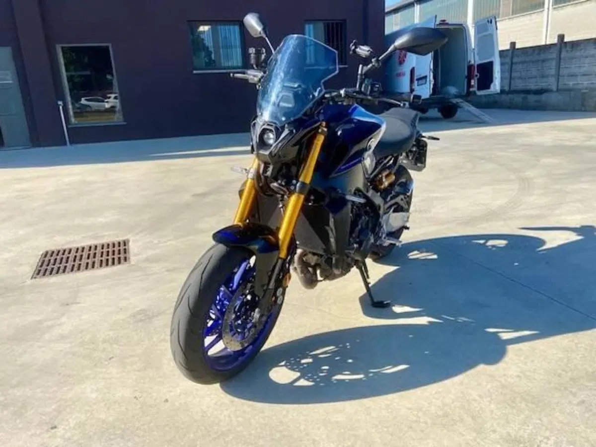 Yamaha MT-09 SP (2021 - 23) (3)