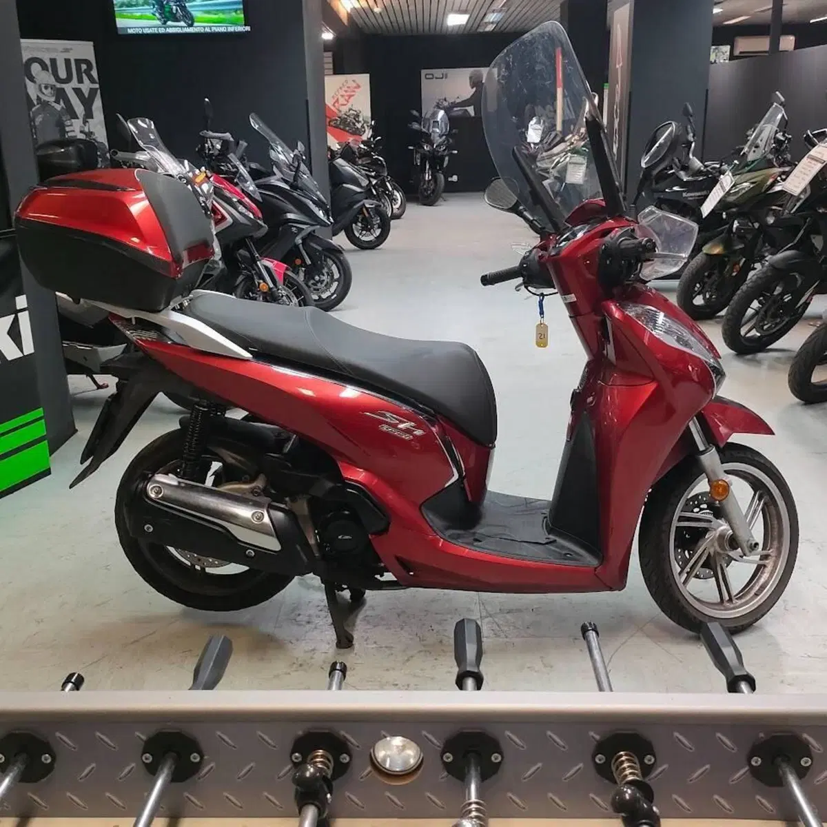 Honda SH 300 i ABS (2016 - 20) (6)