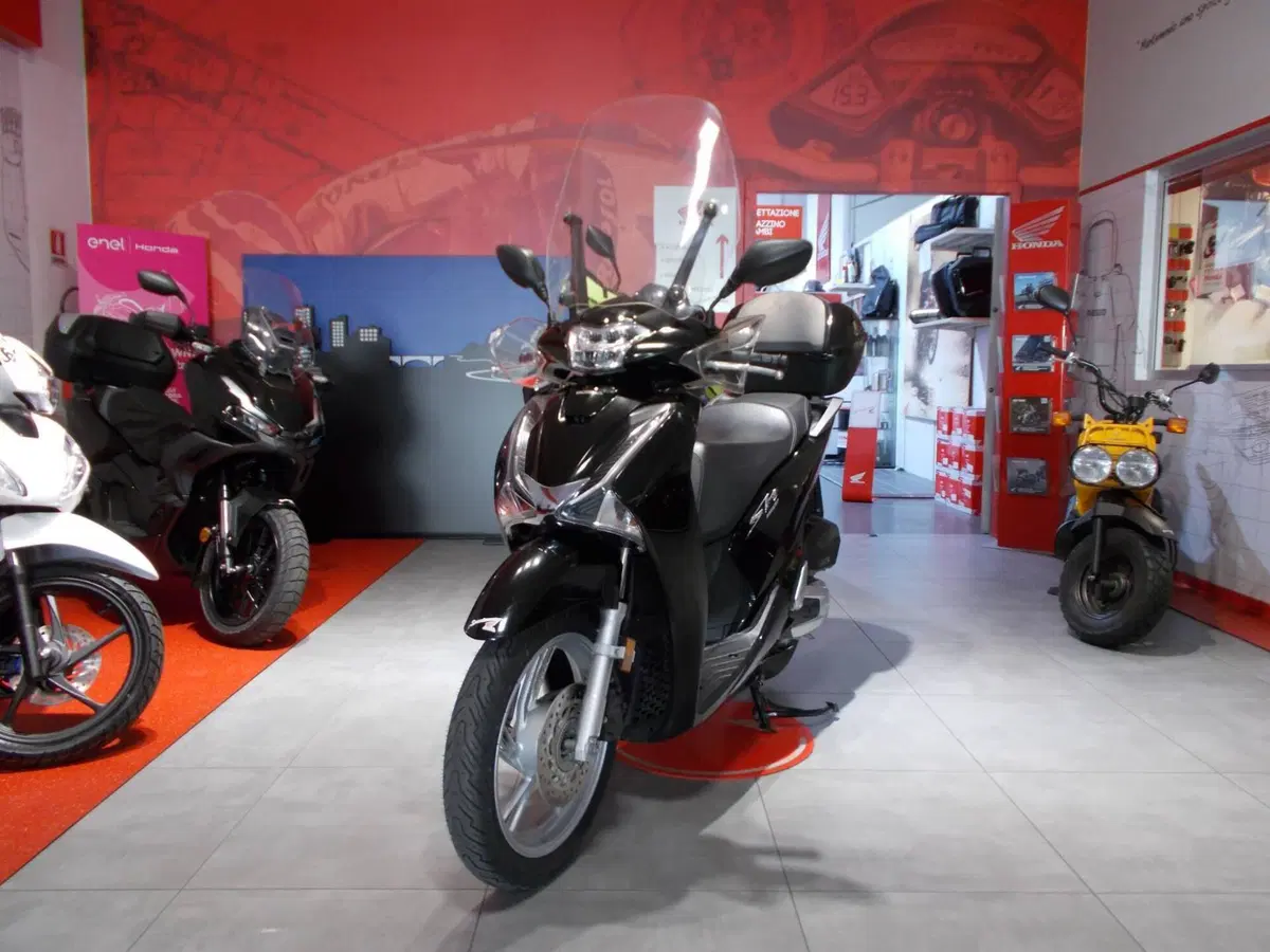 Honda SH 150i (2017 - 19) (4)
