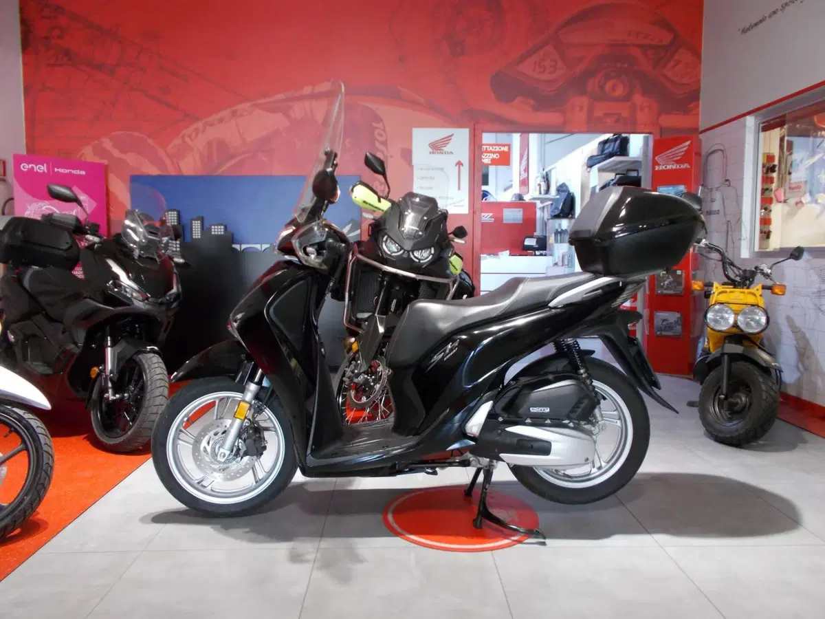 Honda SH 150i (2017 - 19) (5)