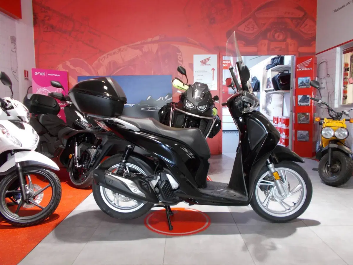 Honda SH 150i (2017 - 19) (10)