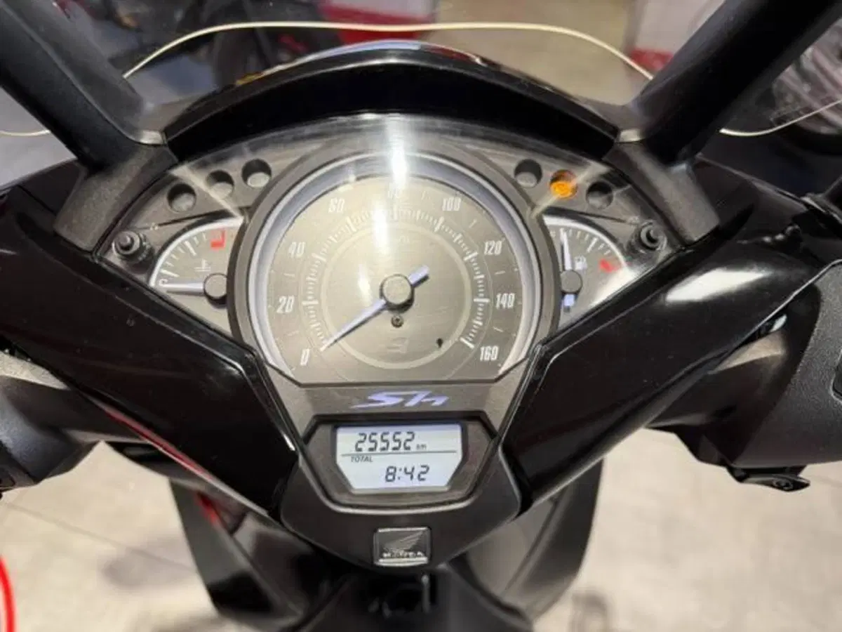 Honda SH 150i (2017 - 19) (12)