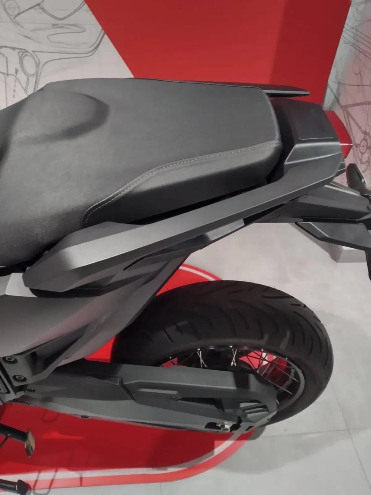 Honda X-ADV 750 DCT (2021 - 24) (8)