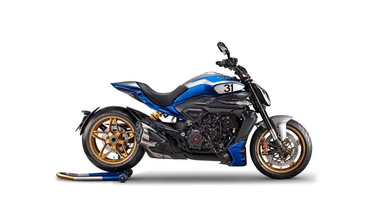 Ducati XDiavel V4