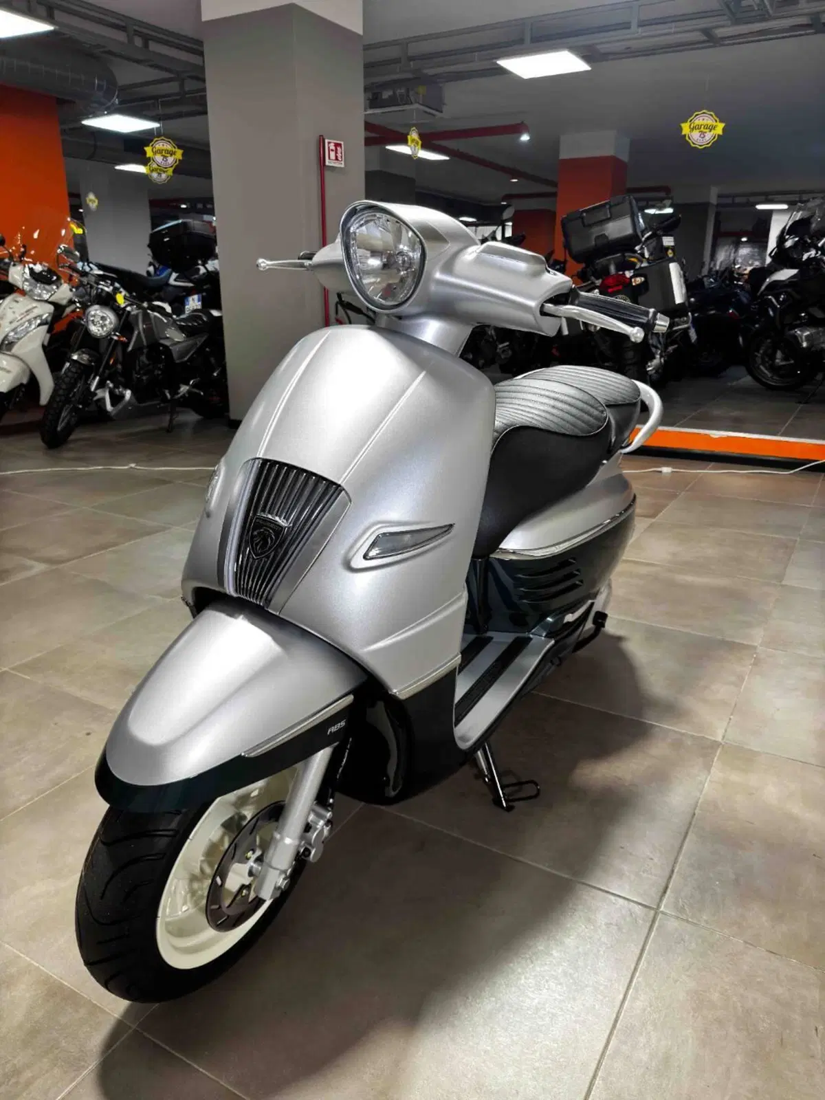 Peugeot Django 125 Classic Standard (2025 - 26) (3)