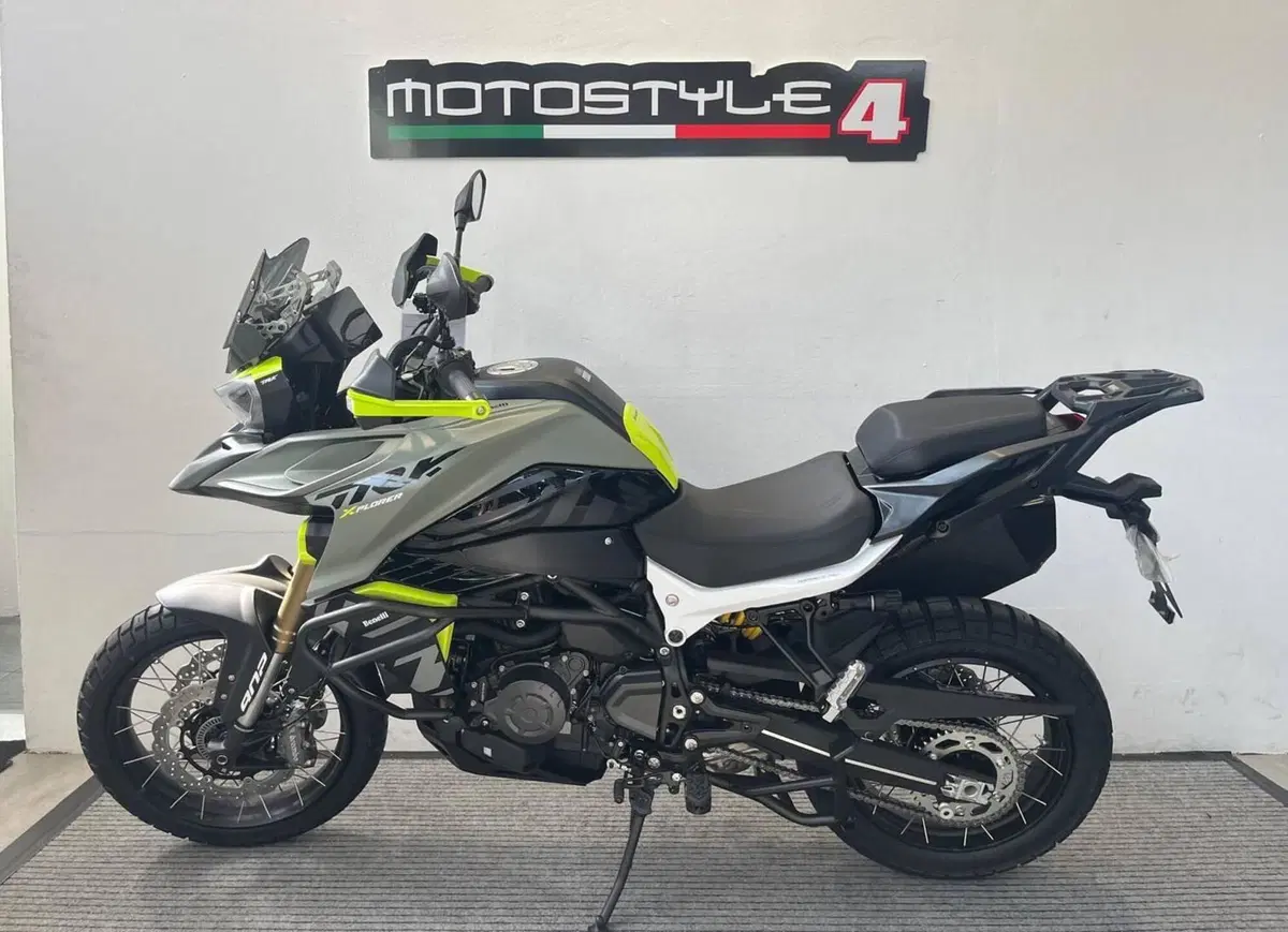 Benelli TRK 902 Xplorer (2026) (2)
