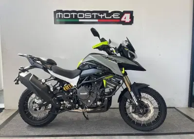 Benelli TRK 902 Xplorer (2026) nuova