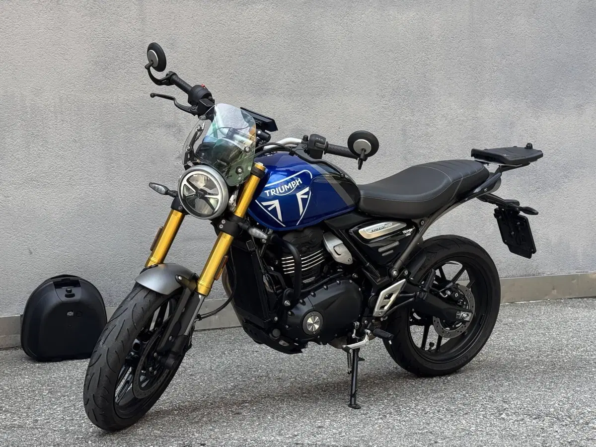 Triumph Speed 400 (2024 - 26)
