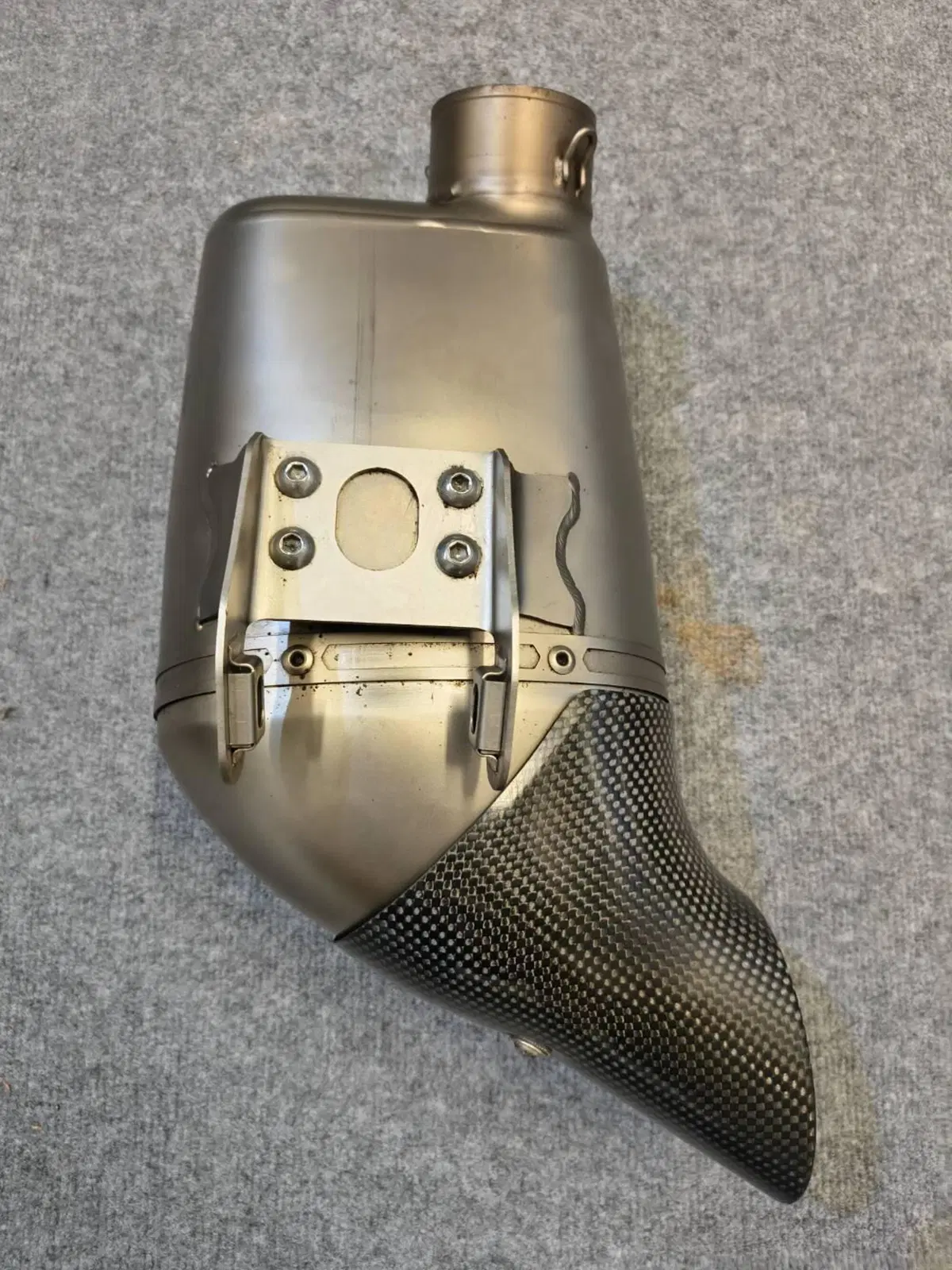 Impianto di scarico completo Yamaha Akrapovic MT07 (7)