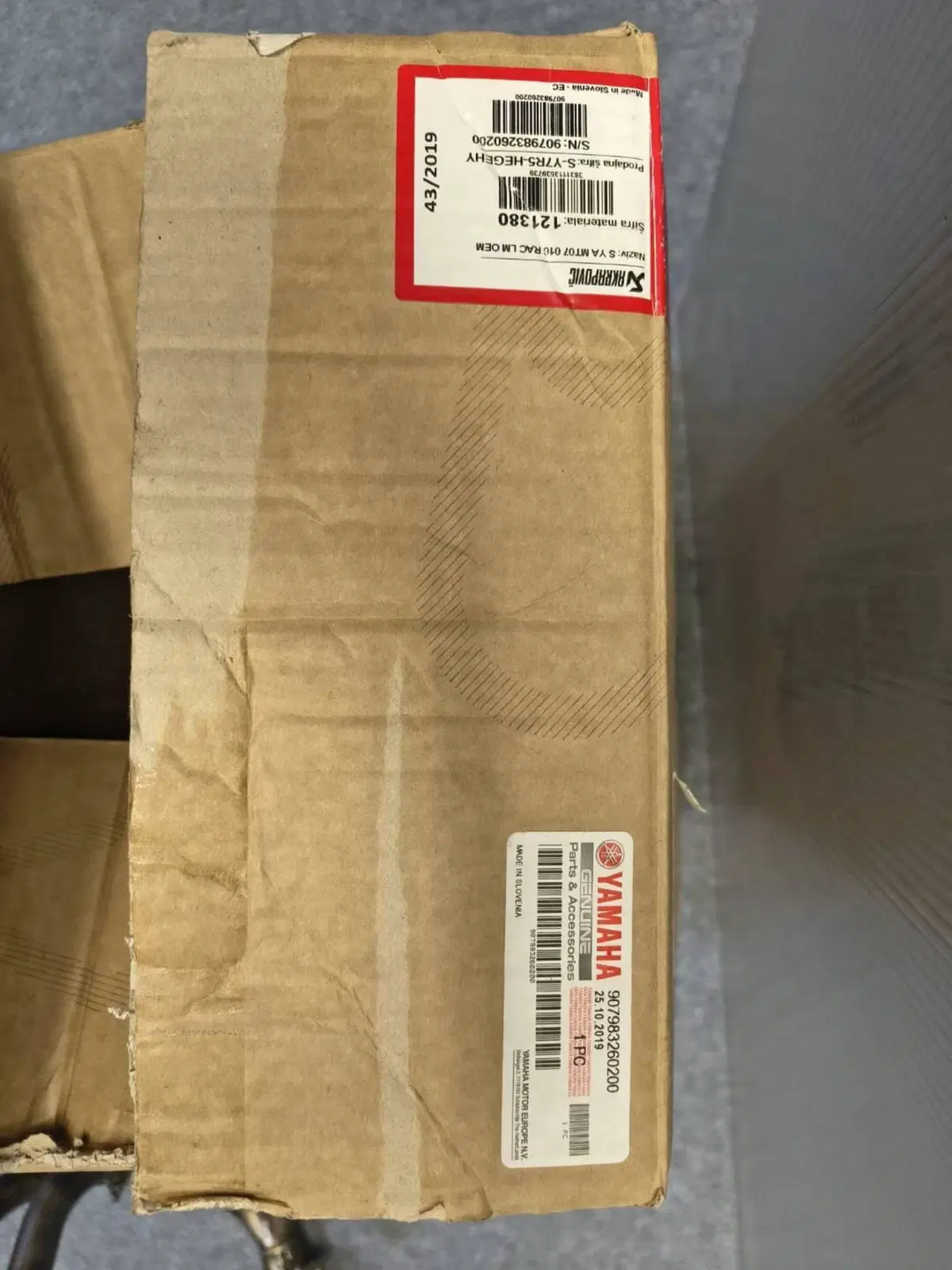 Impianto di scarico completo Yamaha Akrapovic MT07 (14)
