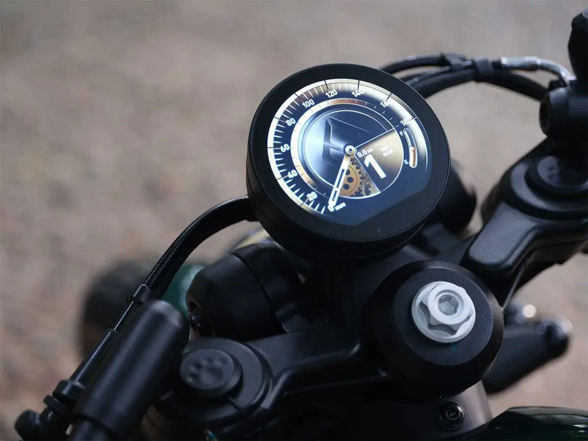 Benda Napoleon Bob 125: la bobber V-Twin arriva anche per chi ha la patente A1 (6)