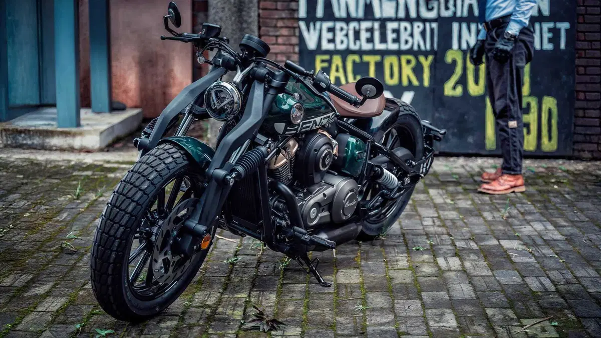 Benda Napoleon Bob 125: la bobber V-Twin arriva anche per chi ha la patente A1