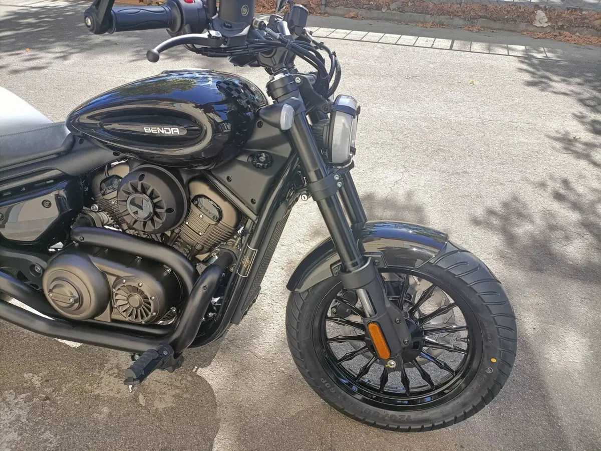 Benda Motorcycles Chinchilla 350 CVT Neo (2026) (7)