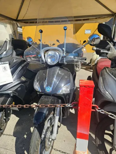 Piaggio Liberty 150 4T (2008 - 13) usata