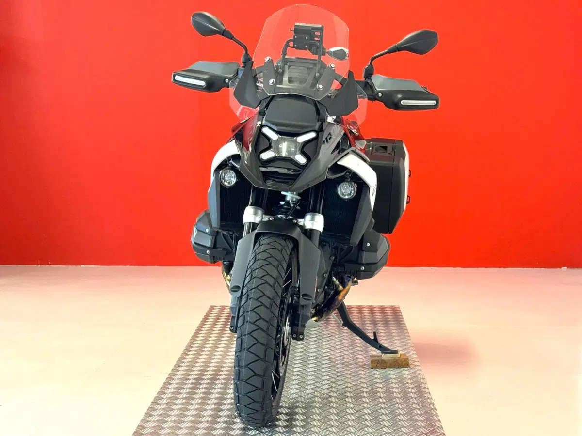 Bmw R 1300 GS Triple Black (2023 - 26) (3)