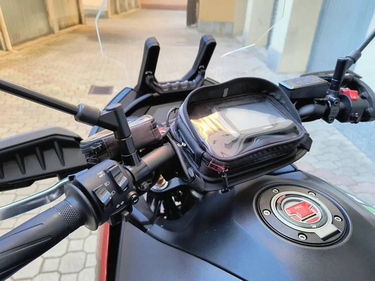 Yamaha Tracer 7 (2021 - 24) (6)