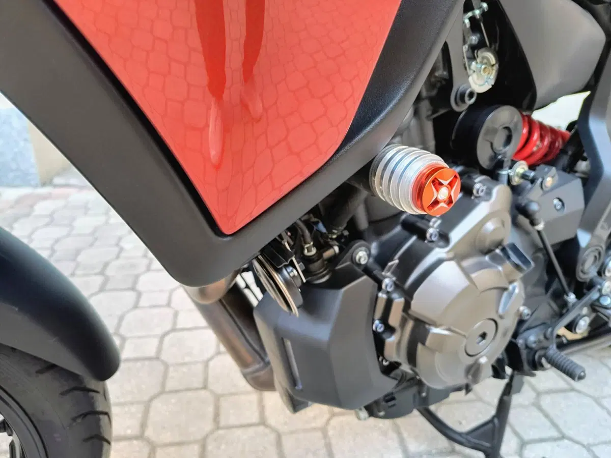 Yamaha Tracer 7 (2021 - 24) (9)
