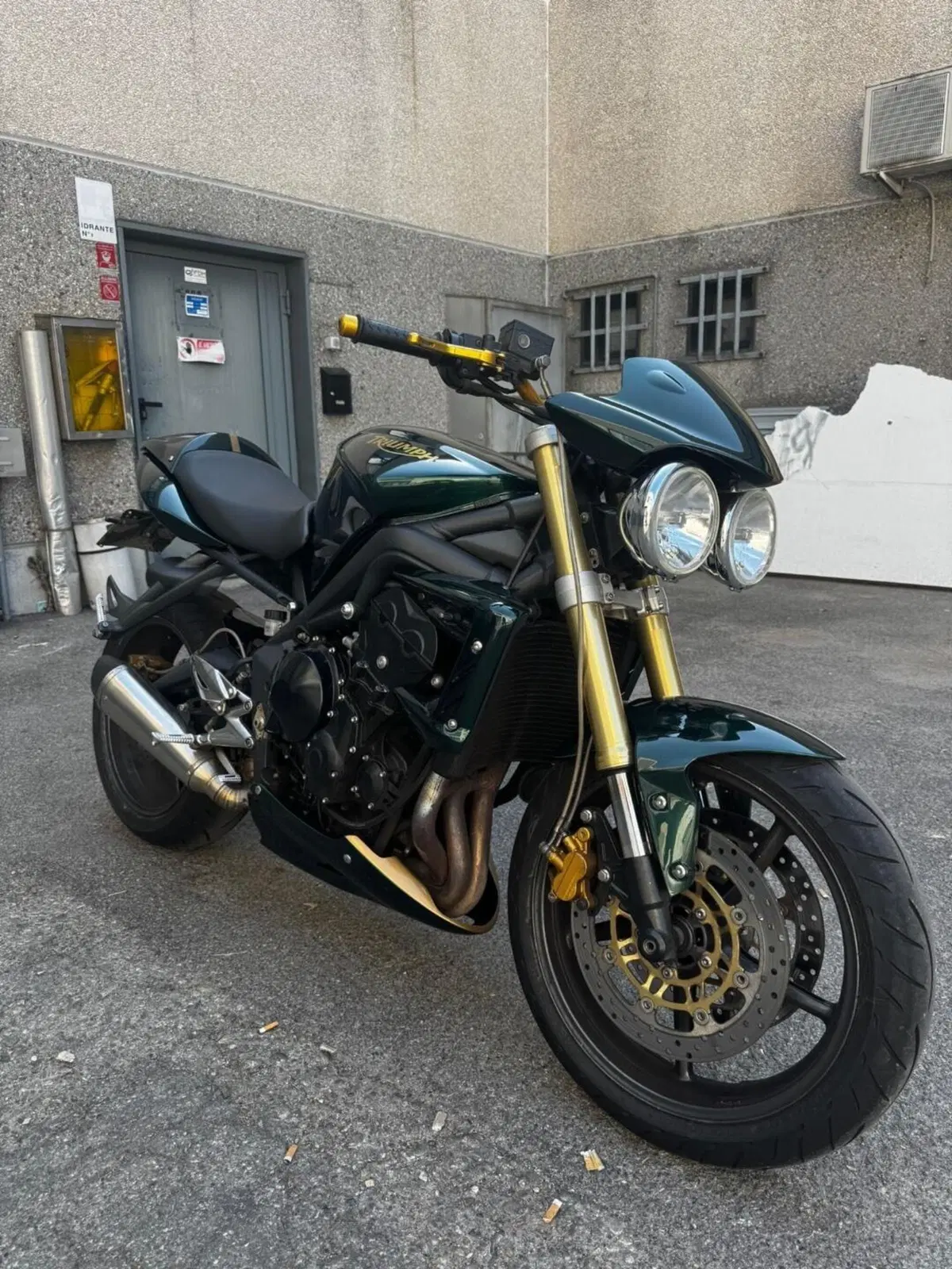 Triumph Street Triple (2007 - 12) (3)
