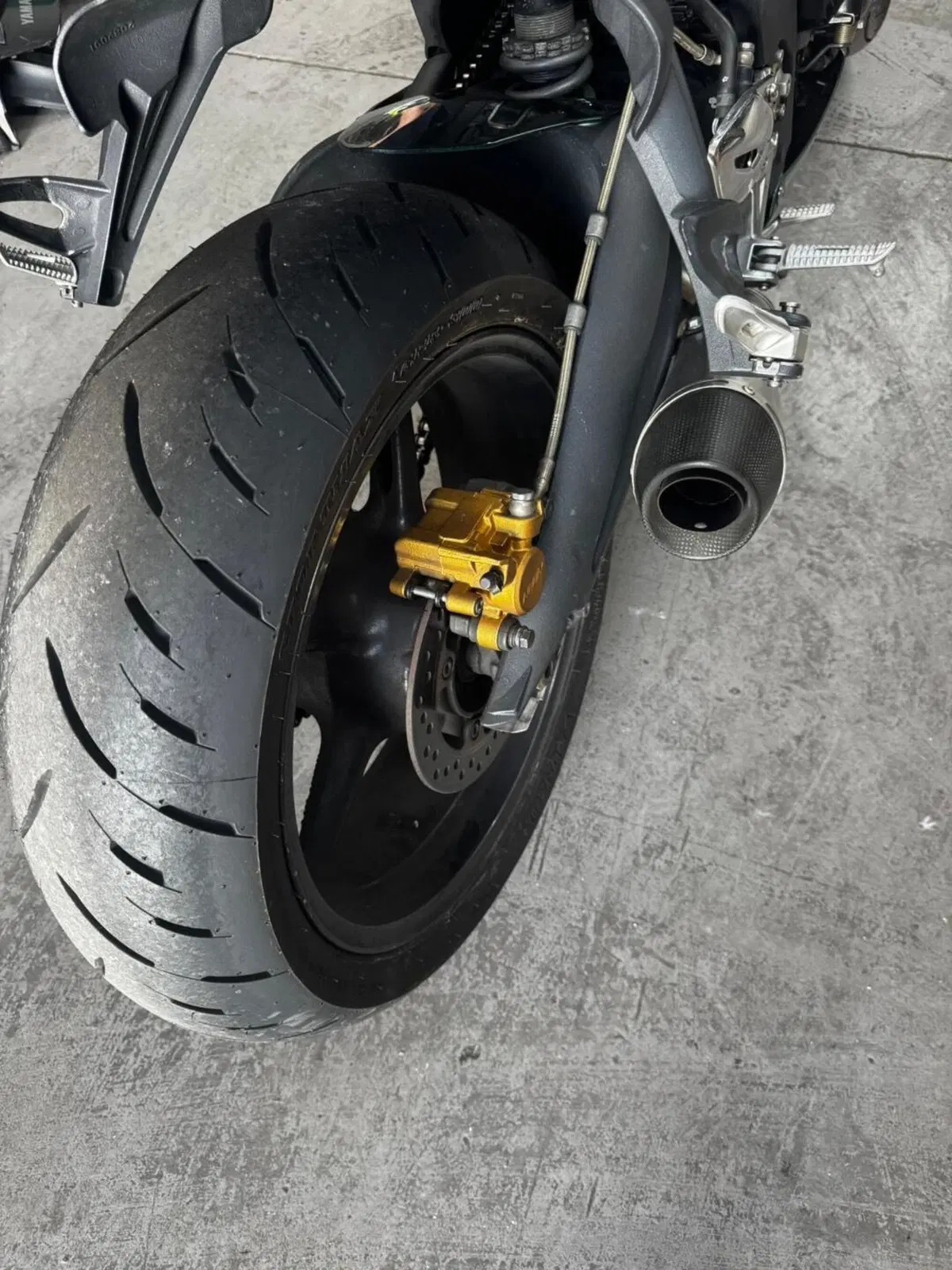 Triumph Street Triple (2007 - 12) (6)