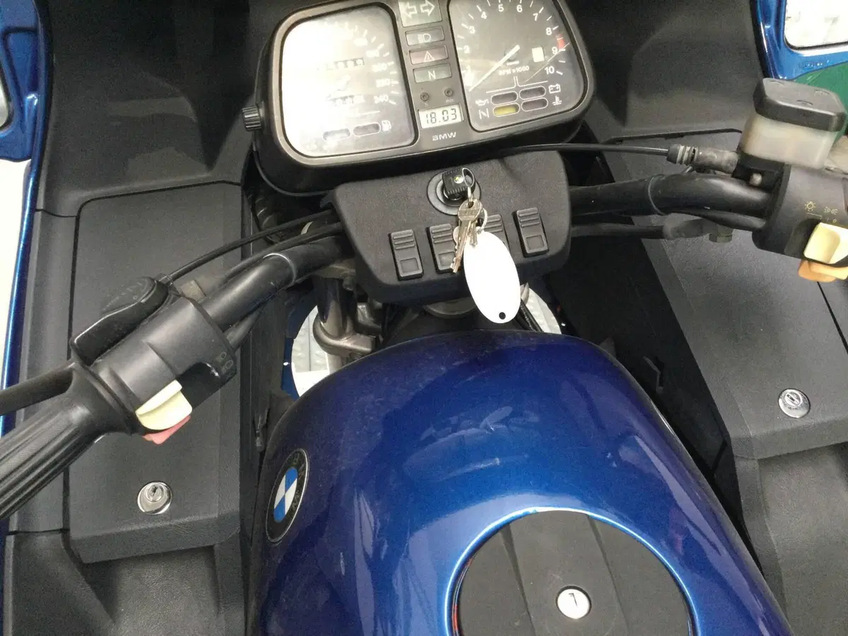 Bmw K 100 RT (9)