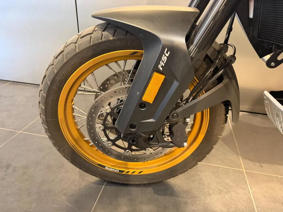 CFMOTO 800MT Explore (2023 - 26) (5)