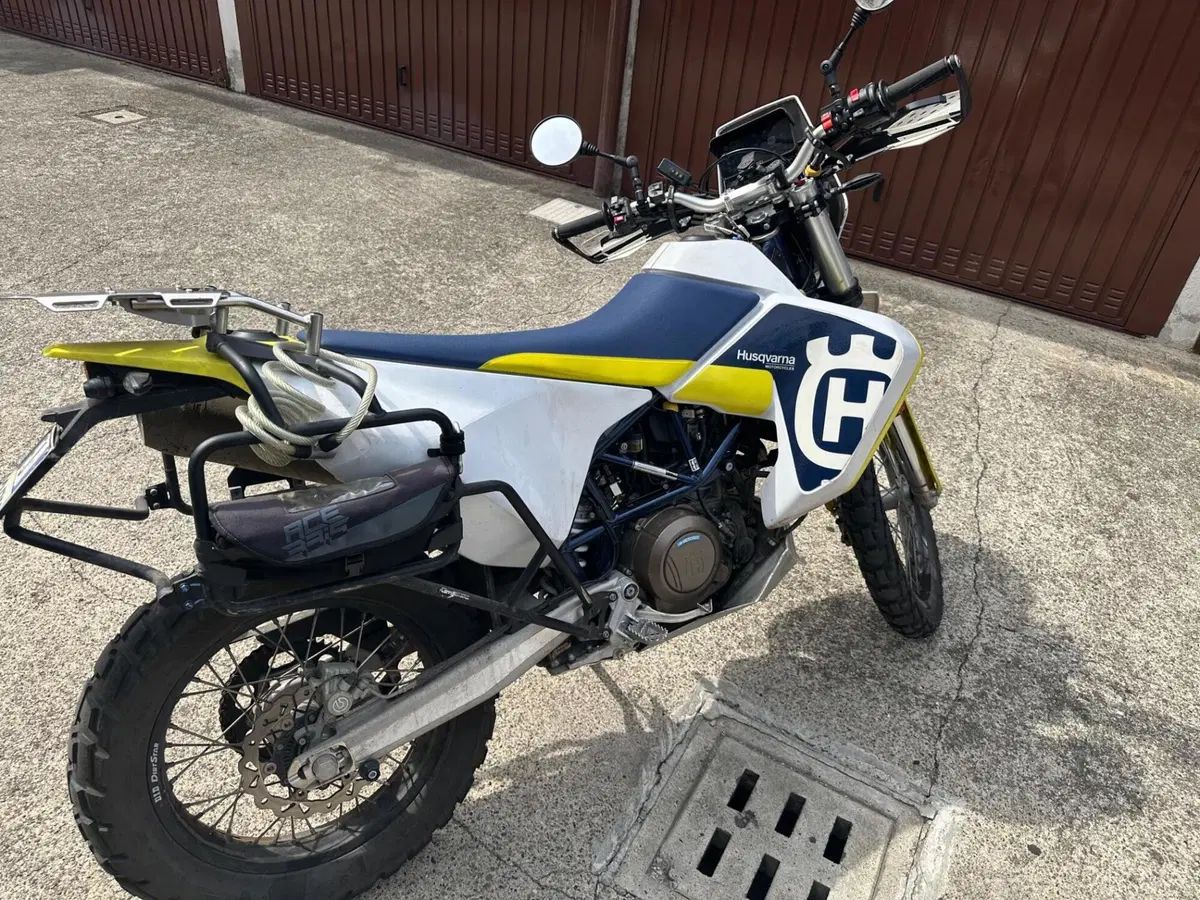 Husqvarna 701 Enduro (2023 - 25) (8)