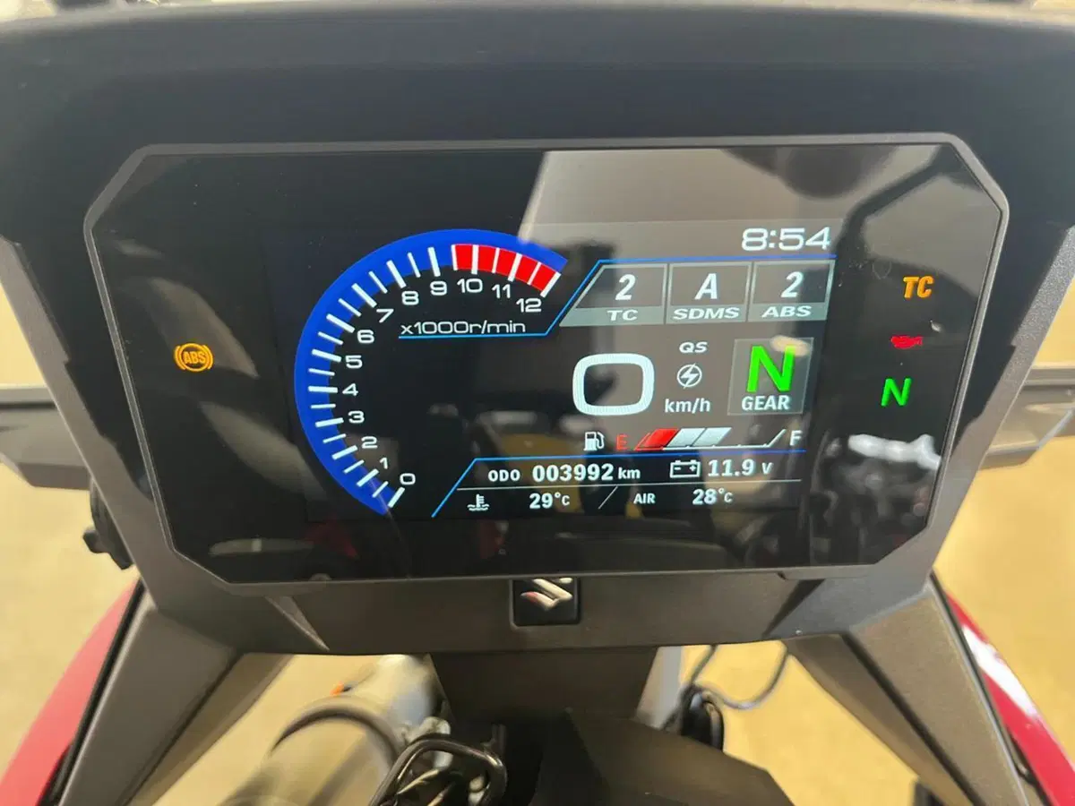 Suzuki V-Strom 800SE (2025 - 26) (14)