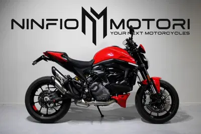 Ducati Monster 937 (2021 - 25) usata