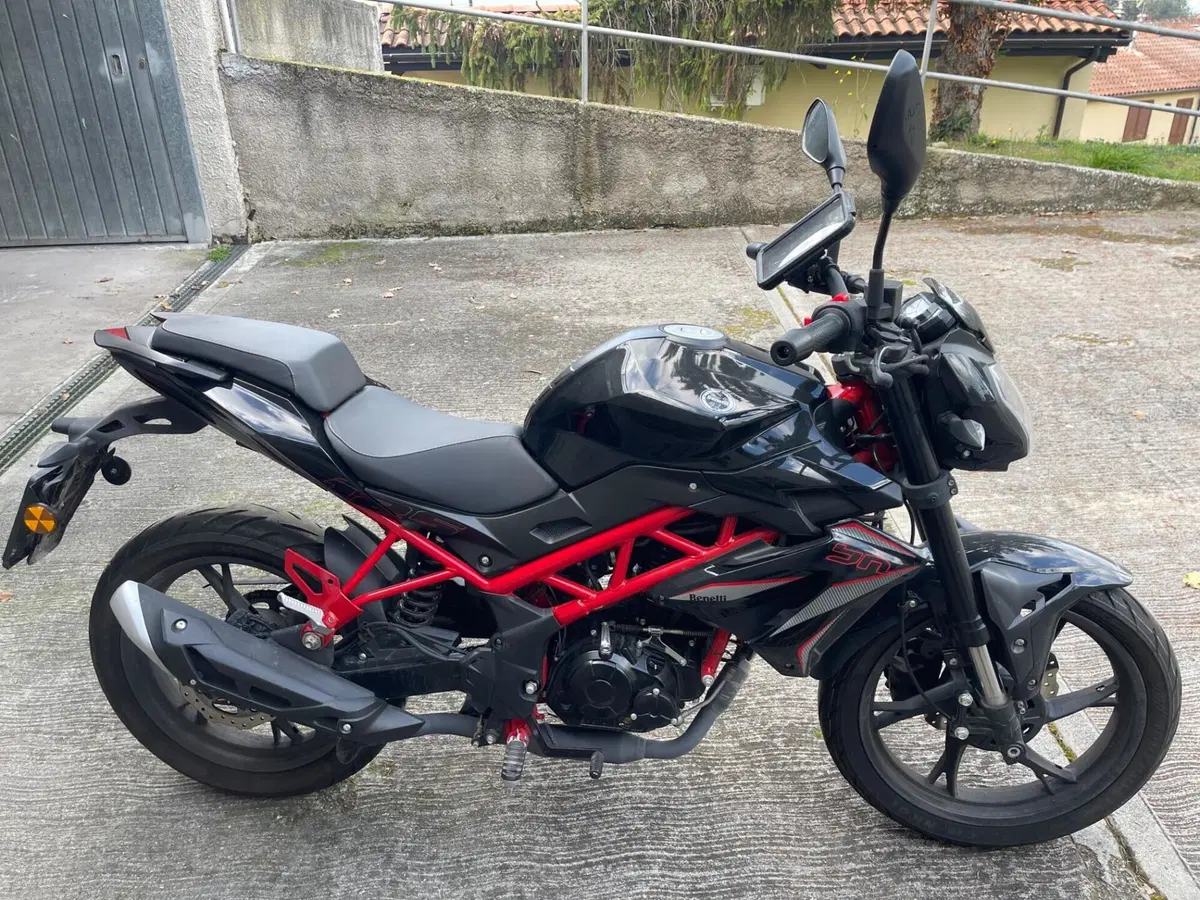 Benelli BN 125 (2021 - 25) (2)