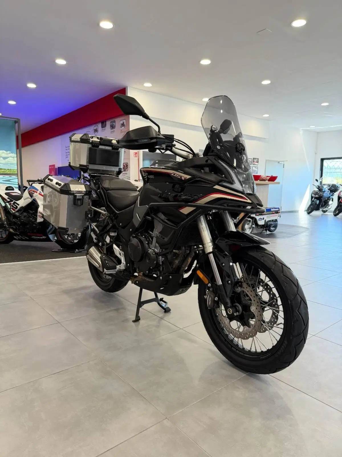 Voge Valico 500DSX (2021 - 24) (6)