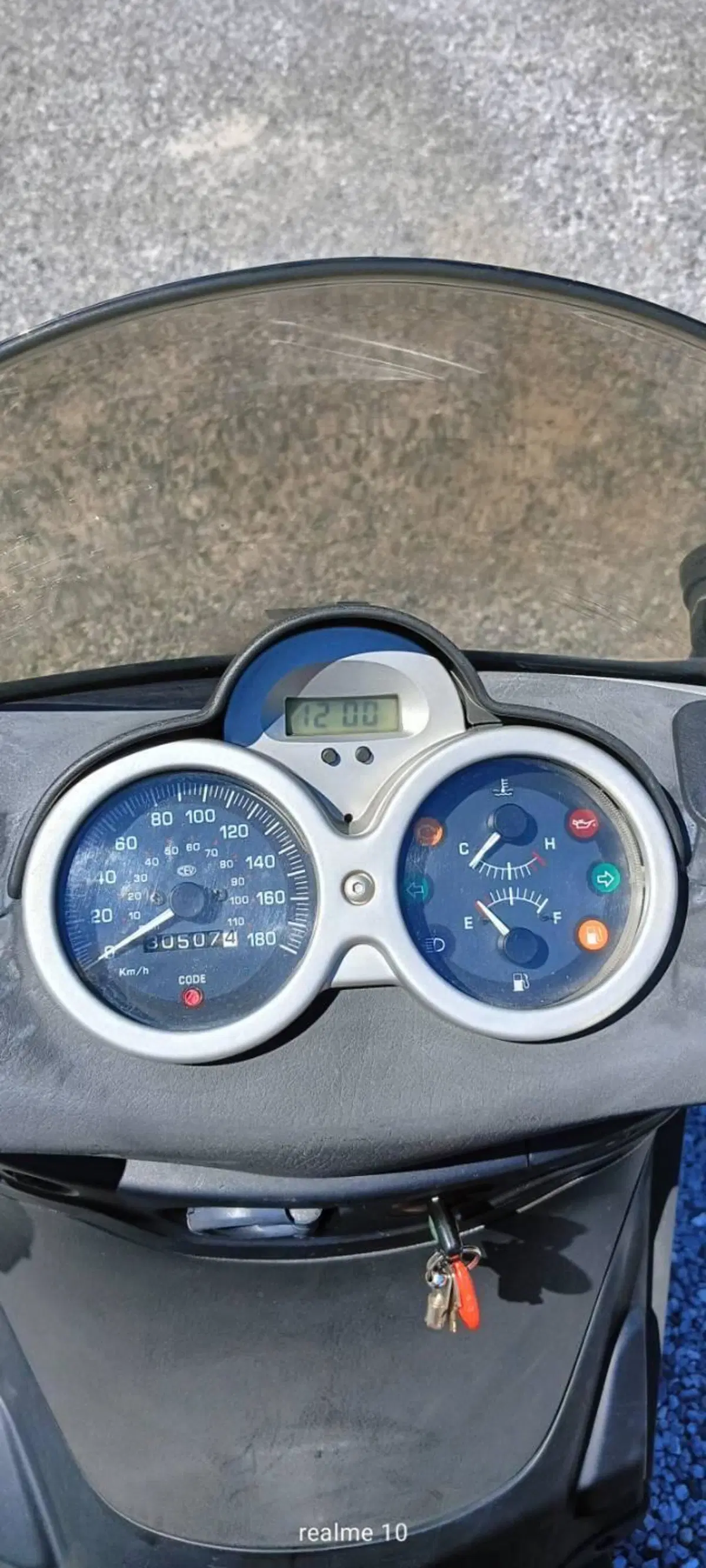 Piaggio Beverly 250 i.e. (2004 - 06) (6)