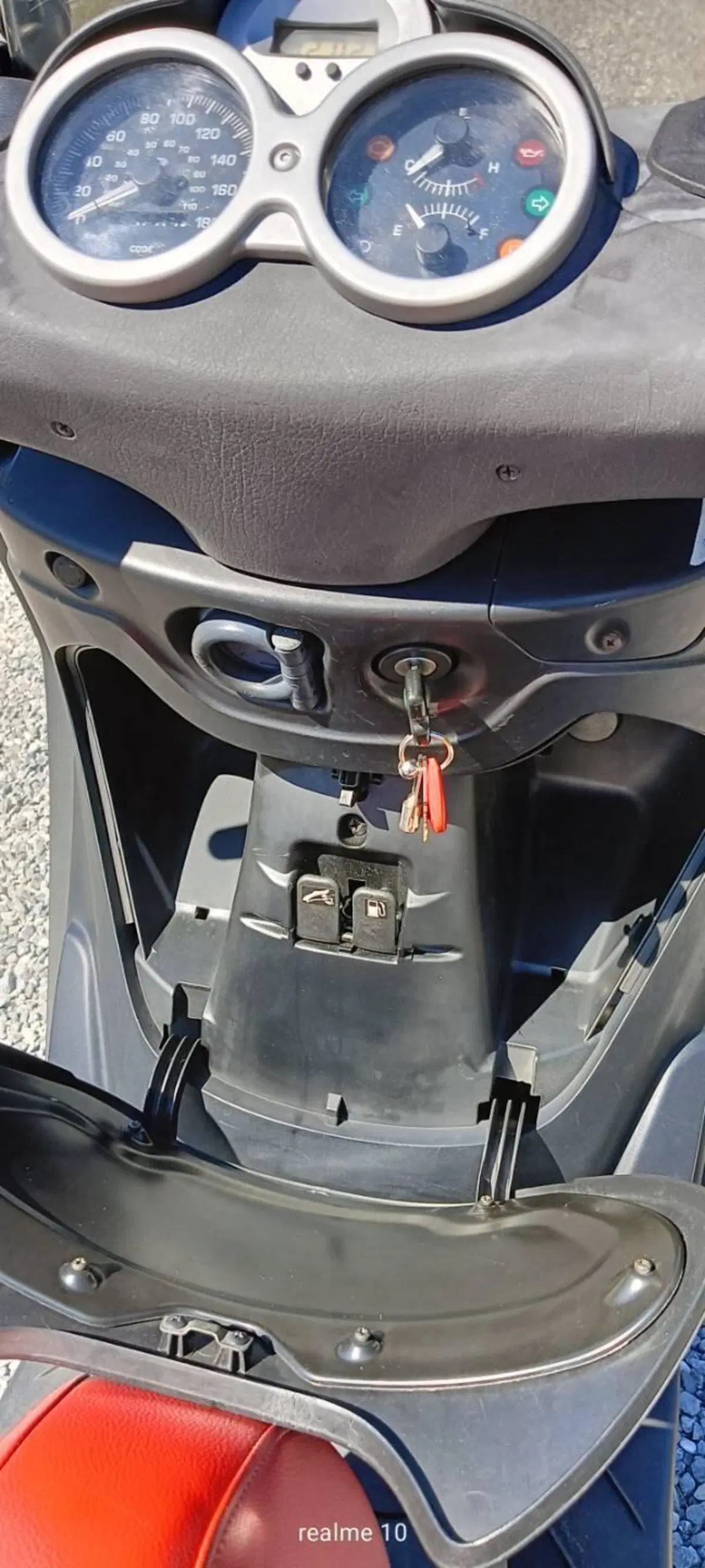 Piaggio Beverly 250 i.e. (2004 - 06) (13)