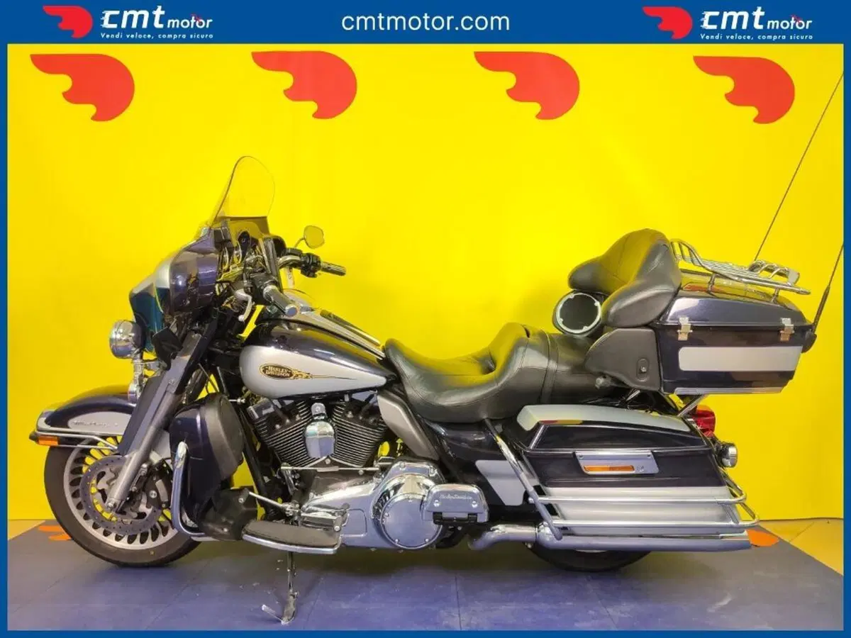 Harley-Davidson 1584 Electra Glide Ultra Classic (2008 - 13) - FLHTCU (3)