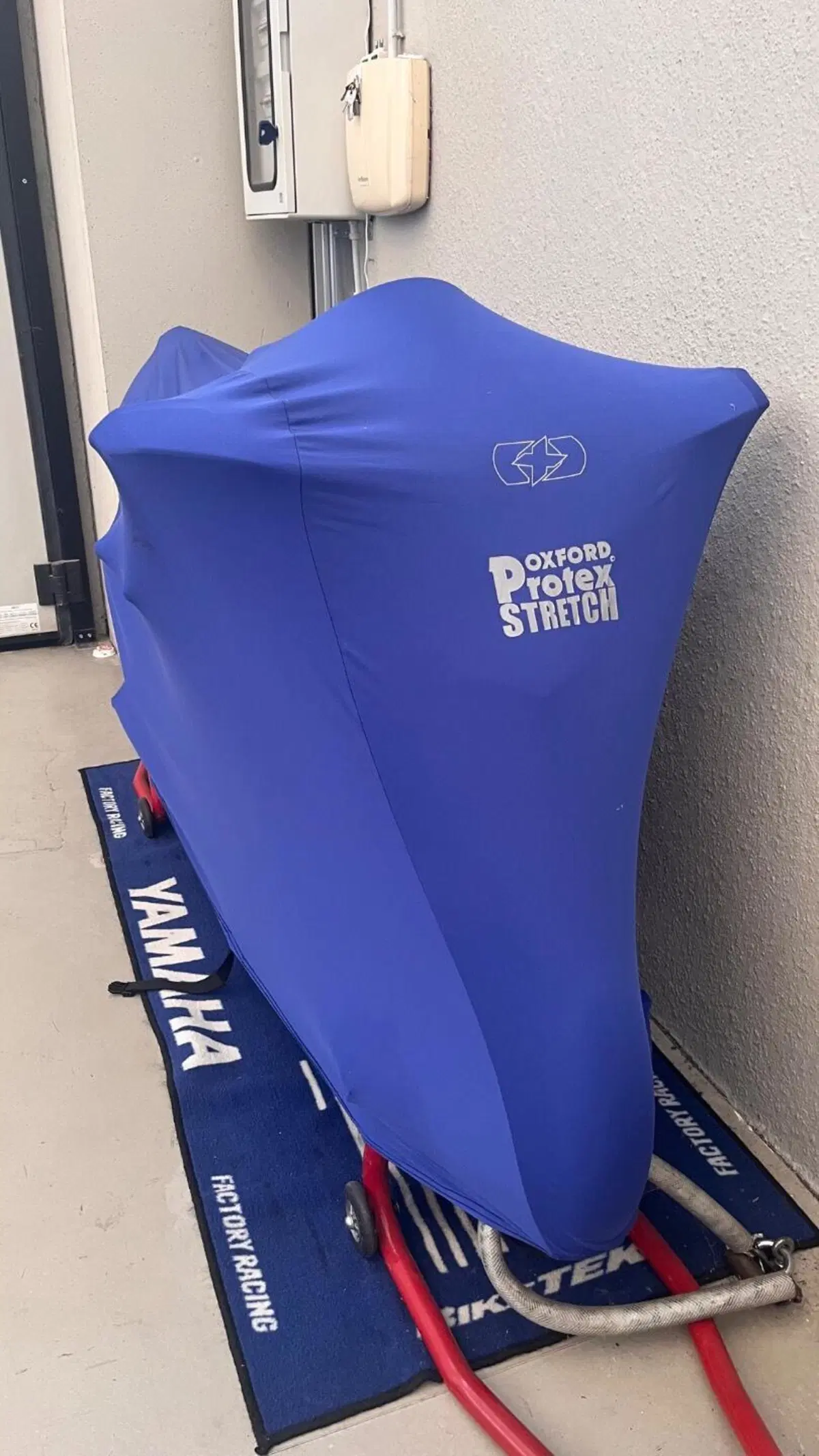 Yamaha YZF R1 (2015 - 16) (13)