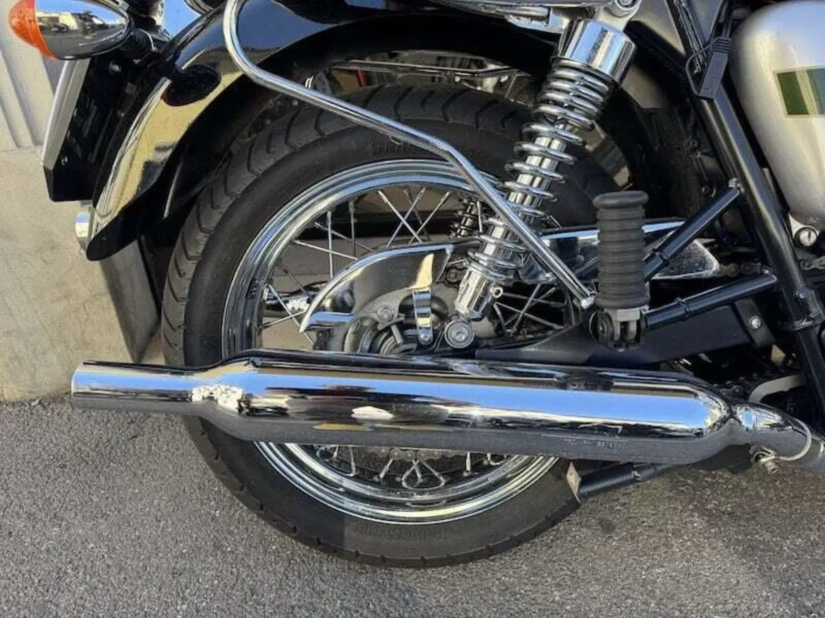 Triumph Bonneville T100 (2008 - 16) (3)