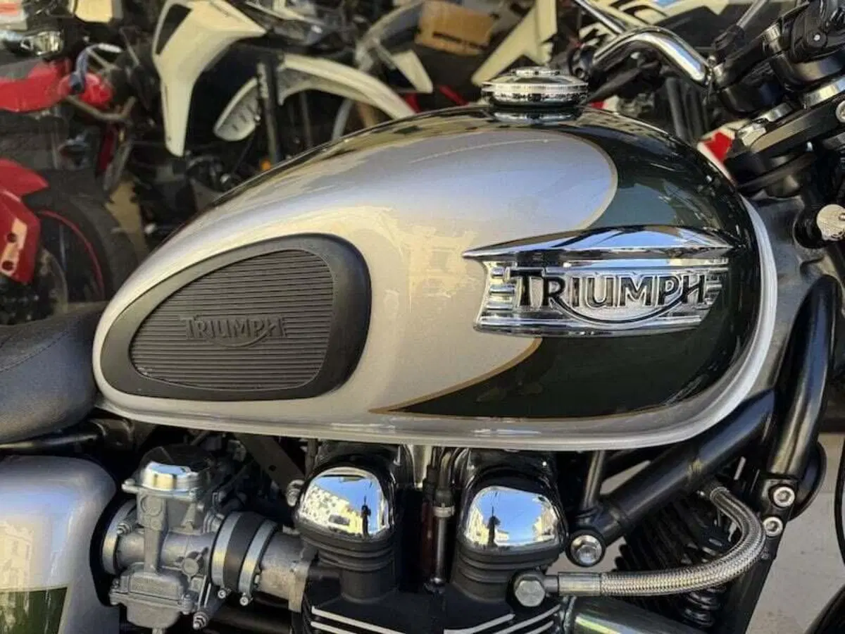 Triumph Bonneville T100 (2008 - 16) (7)