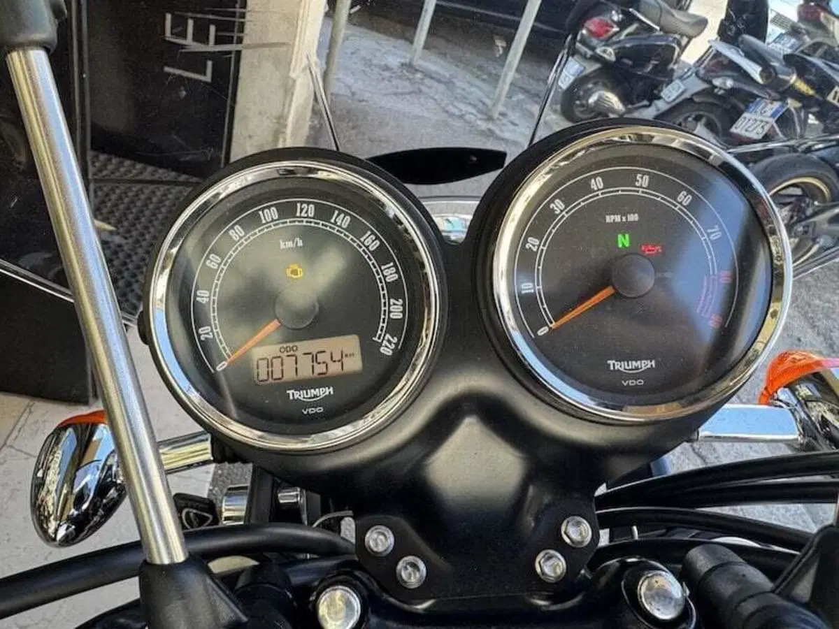 Triumph Bonneville T100 (2008 - 16) (16)