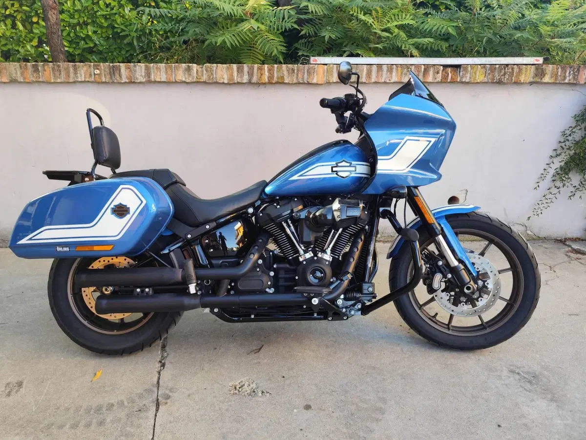 Harley-Davidson Low Rider ST Fast Johnnie Enthusiast (2023)