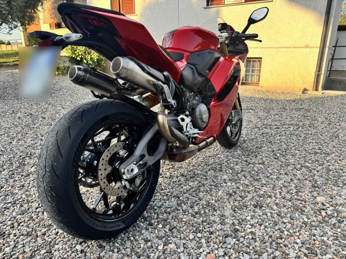 Ducati Panigale V2 S (2025 - 26) (3)