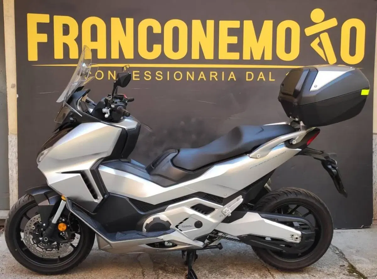 Honda Forza 750 DCT (2021 - 24) (2)
