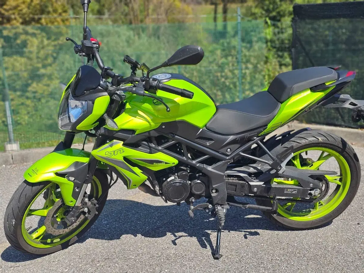 Benelli BN 125 (2021 - 25) (3)