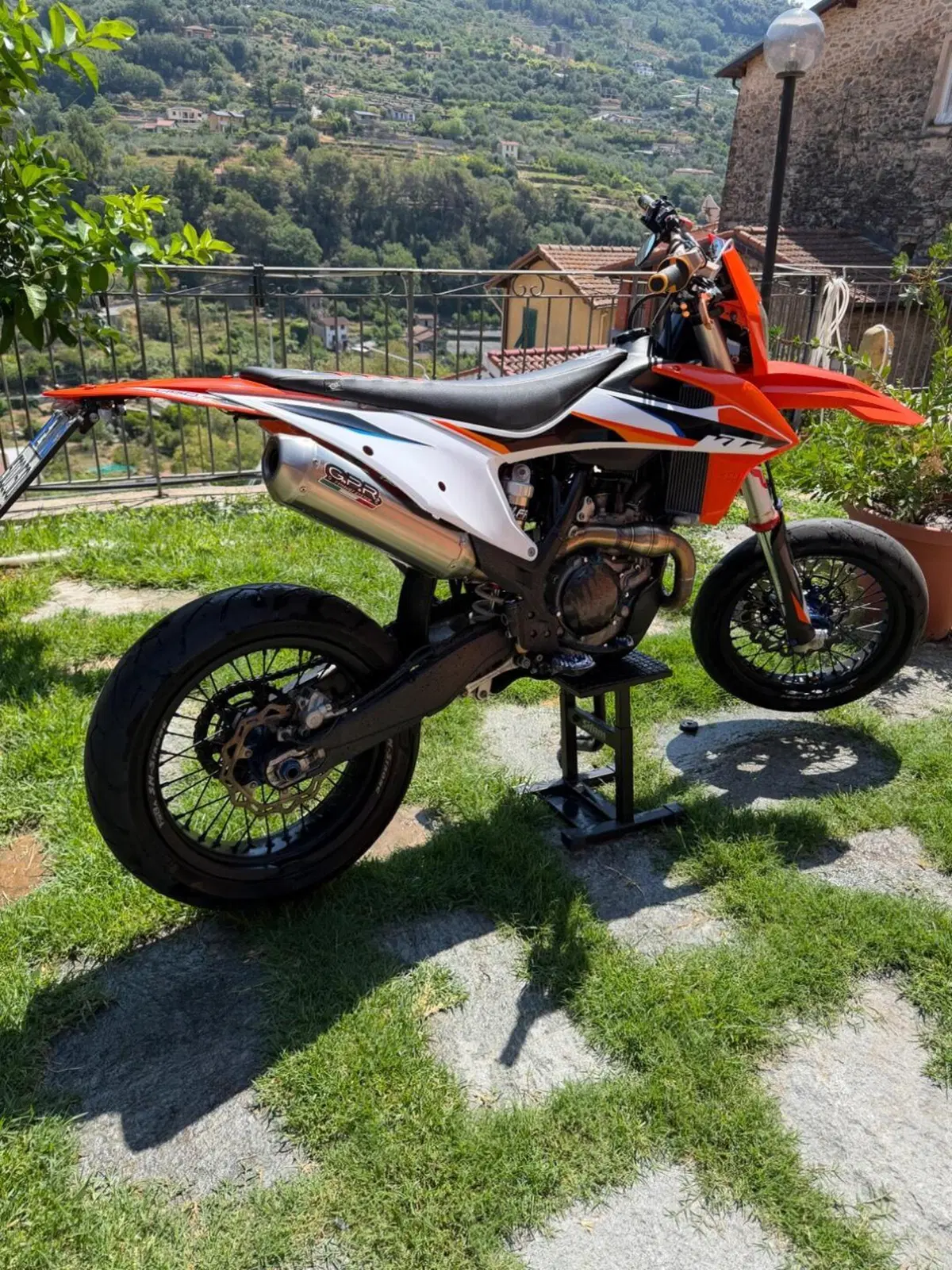 KTM 450 SX-F (2021) (2)