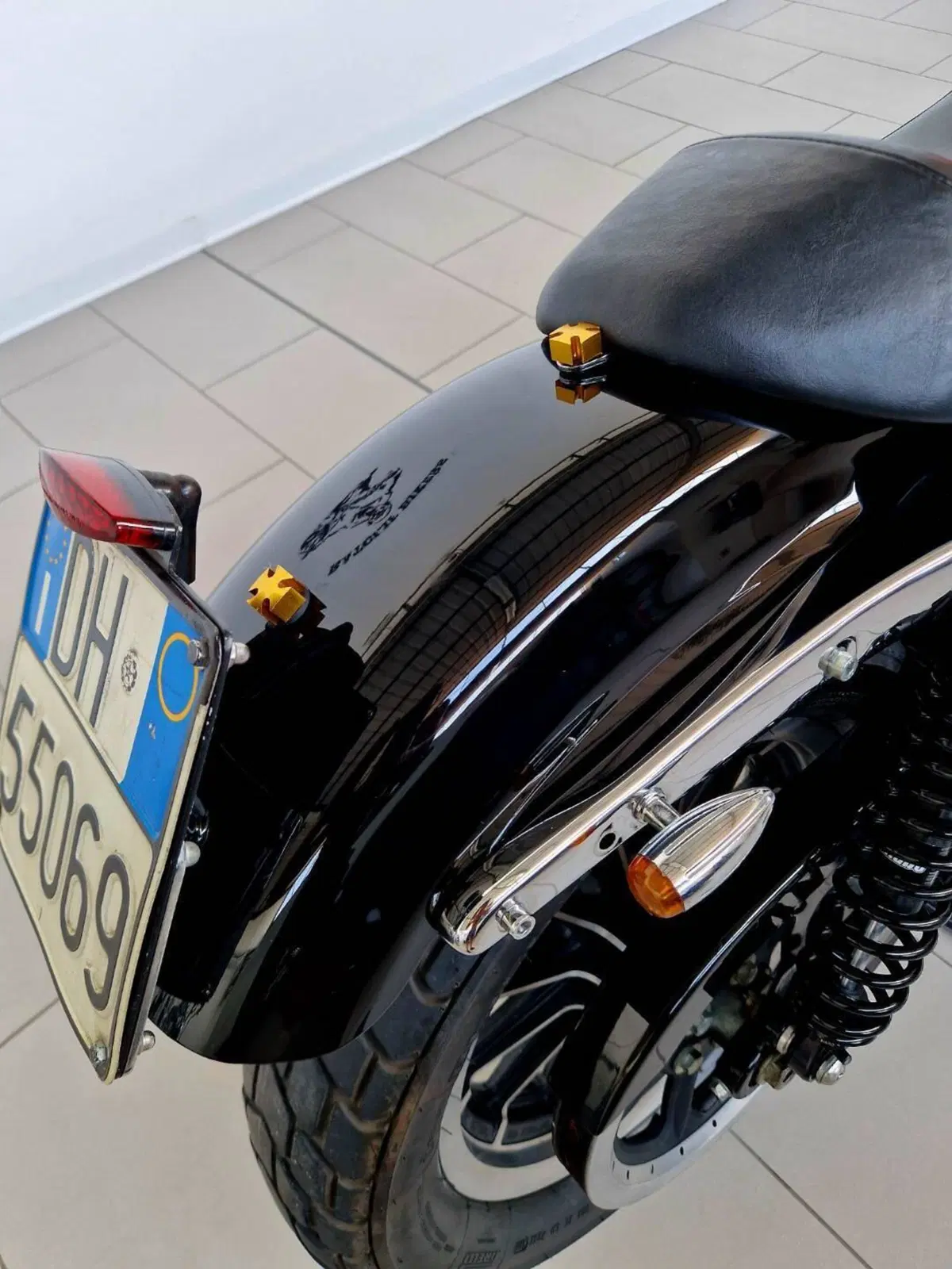 Harley-Davidson 883 R (2008 - 16) - XL 883R (13)