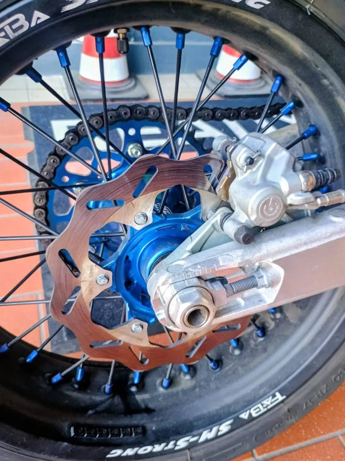Husqvarna TC 250 (2025) (8)