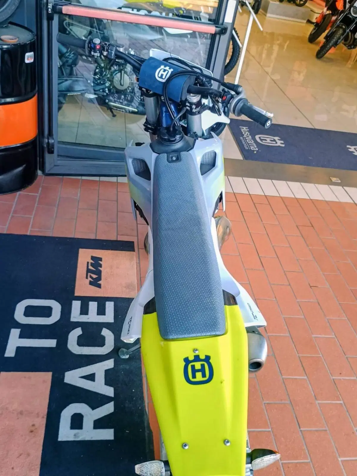 Husqvarna TC 250 (2025) (9)