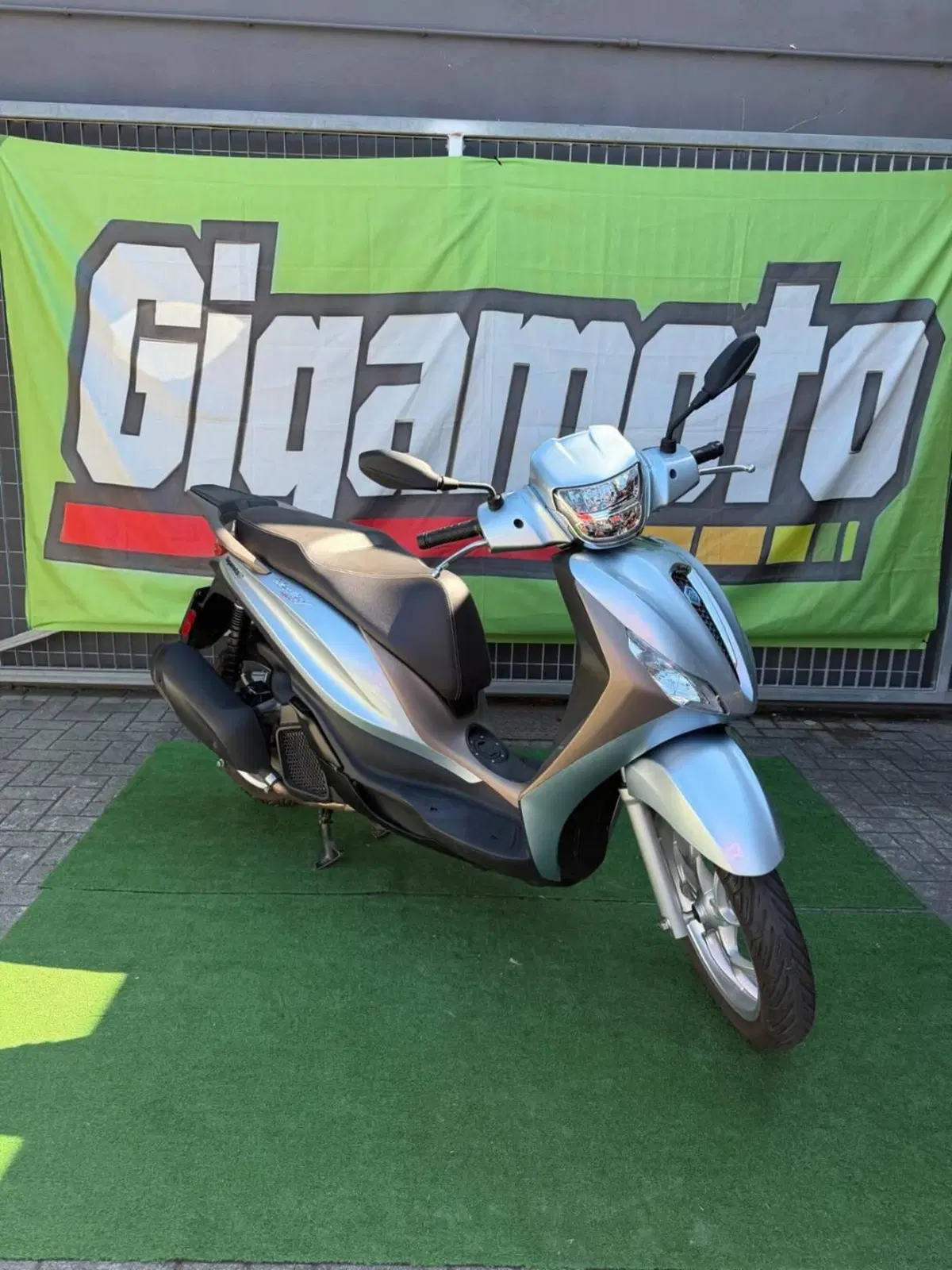 Piaggio Medley 125 ABS (2021 - 24) (5)