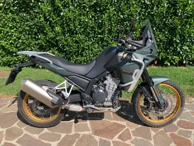 Kove 800X Adventure (2024) usata