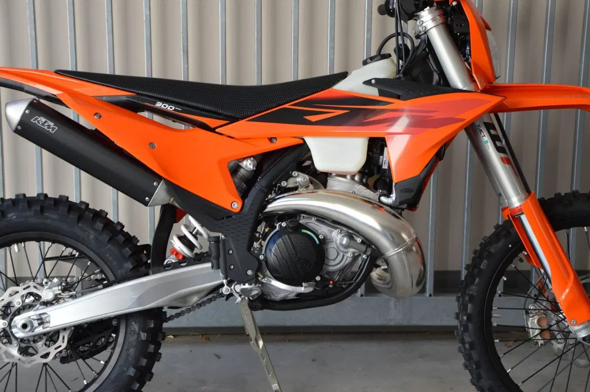 KTM 300 EXC (2027) (4)