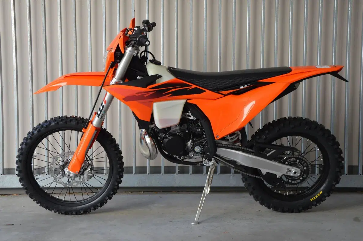 KTM 300 EXC (2027) (8)