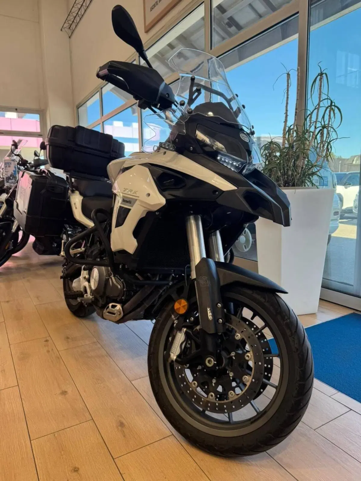 Benelli TRK 502 ABS (2017 - 20) (3)